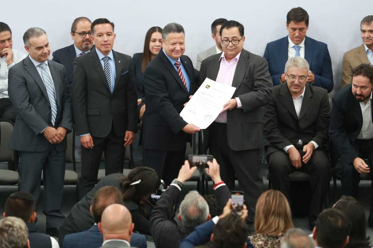 Esta cifra, detalló el mandatario estatal, representa el 46.5 por ciento de la inversión lograda durante todo el sexenio anterior (Jorge Sánchez)
