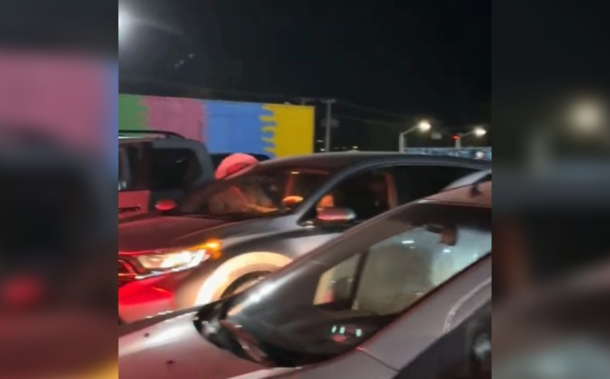 El hecho ocurrió en el estacionamiento del Domo Care. Especial