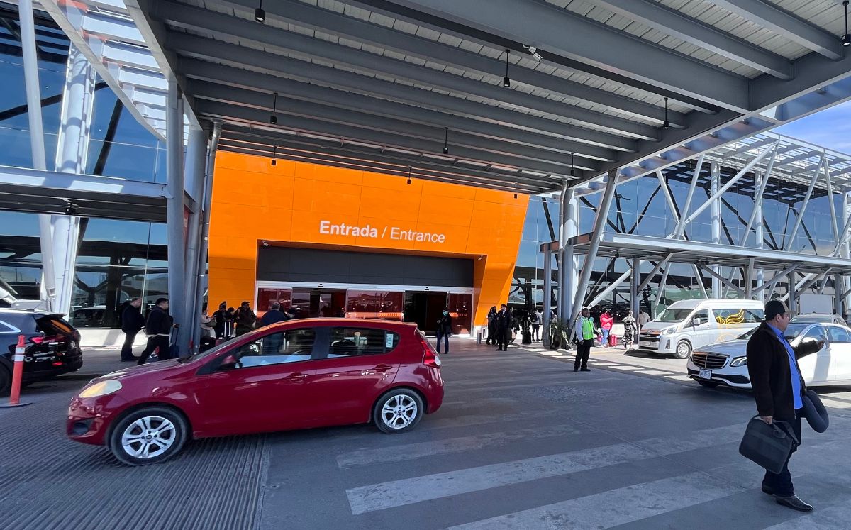 El munícipe perfiló que las obras para una nueva pista en el aeropuerto comiencen antes de 2024. Jorge López