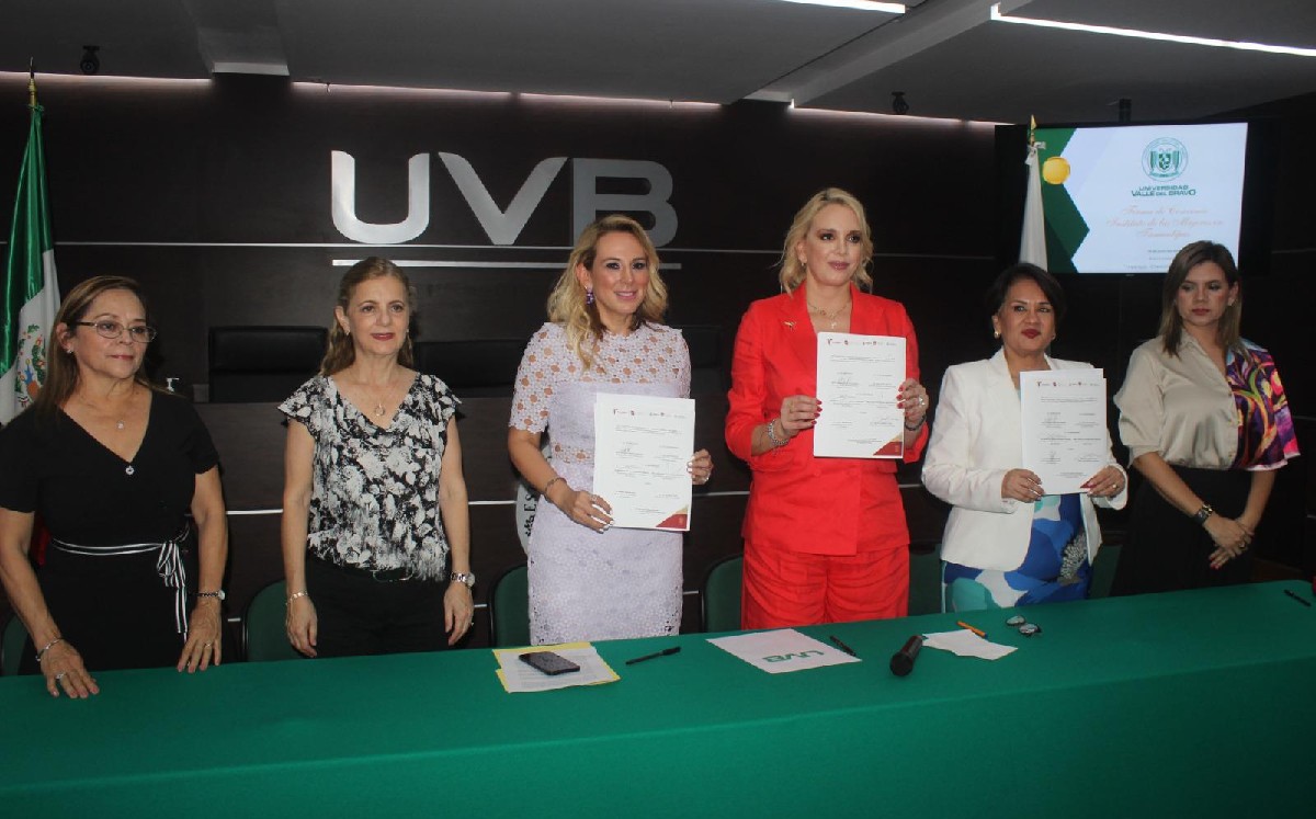 Rosy Luque de Martínez y Aída Féres de Nader estuvieron presentes en el evento