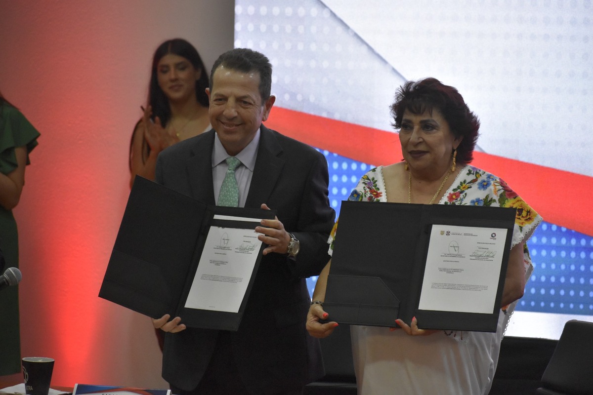 Sedeco y Canacintra firman convenio