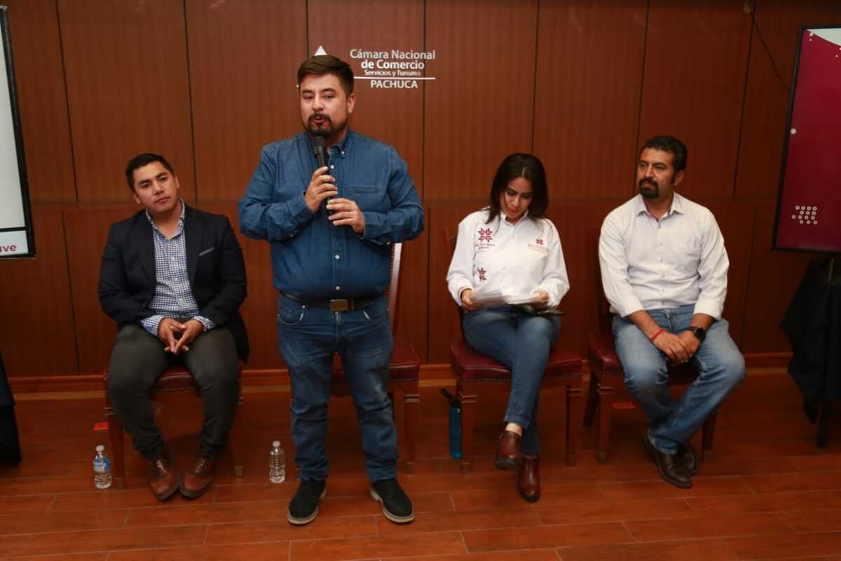 El titular del Imjuve comentó que la meta a nivel nacional en este 2023 es brindar el beneficio a un millón de jóvenes (Jorge Sánchez)