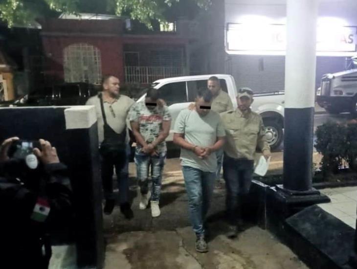 Detienen a 2 colombianos por presunta extorsión. (Fluvio Cesar Martínez.)