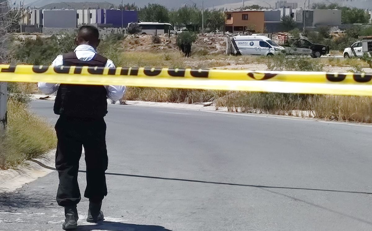 Personas que caminaban por una vereda en la orilla del arroyo se percataron de los restos | Agustín Martínez