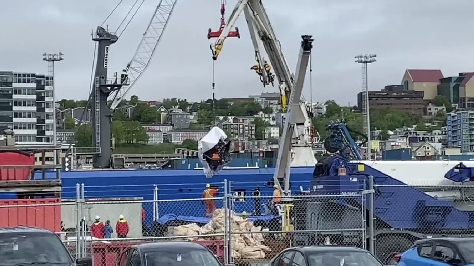 Restos del Submarino 'Titán' llegan al puerto San Juan de Terranova, Canadá