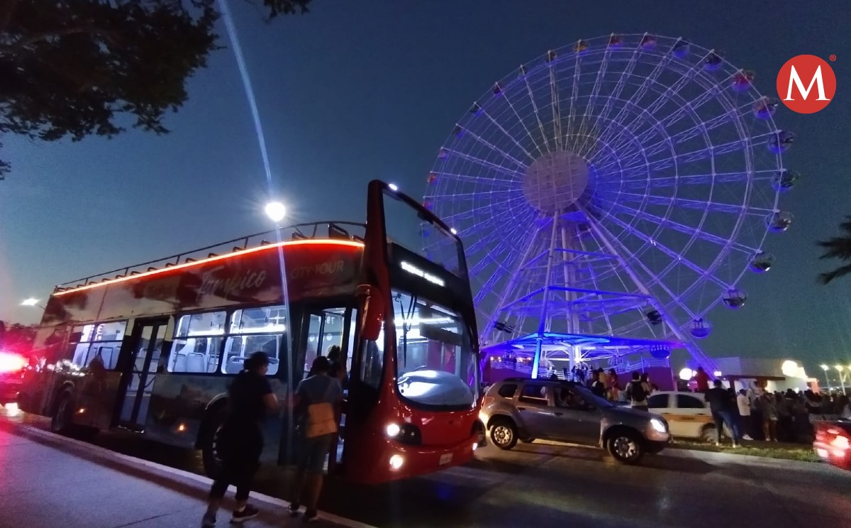 Tampico cuenta con una rueda de la fortuna y un Turibús para atender a visitantes. | Foto: Sergio Sänchez