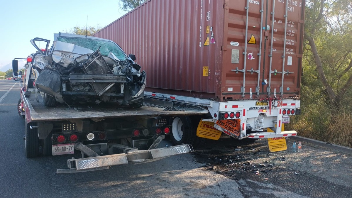 Así fue como quedó el vehículo después del accidente. Foto: Fabricio Gallegos.
