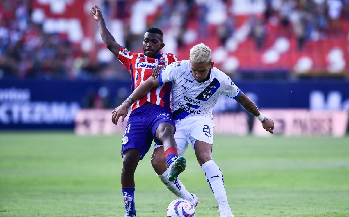 San Luis empata con Monterrey en el debut de Fernando Ortiz. (Imago 7)