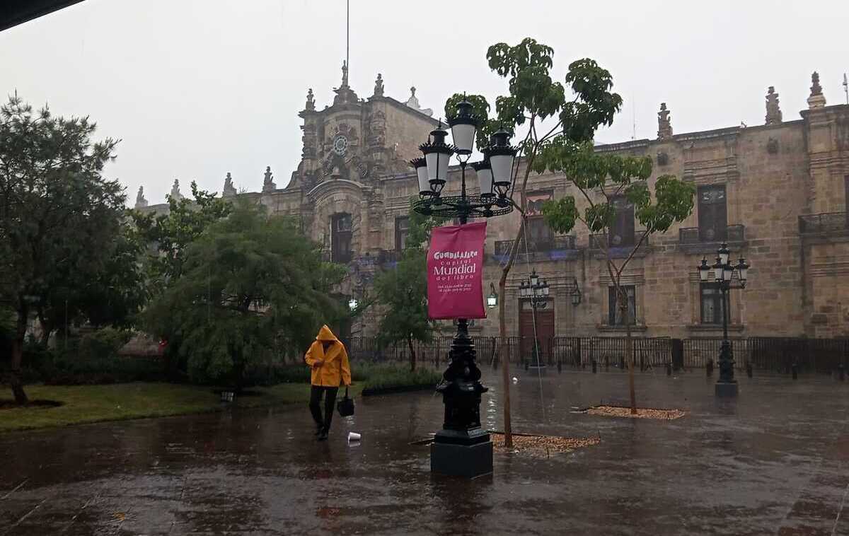 Lluvias en Guadalajara (Salvador Romero)