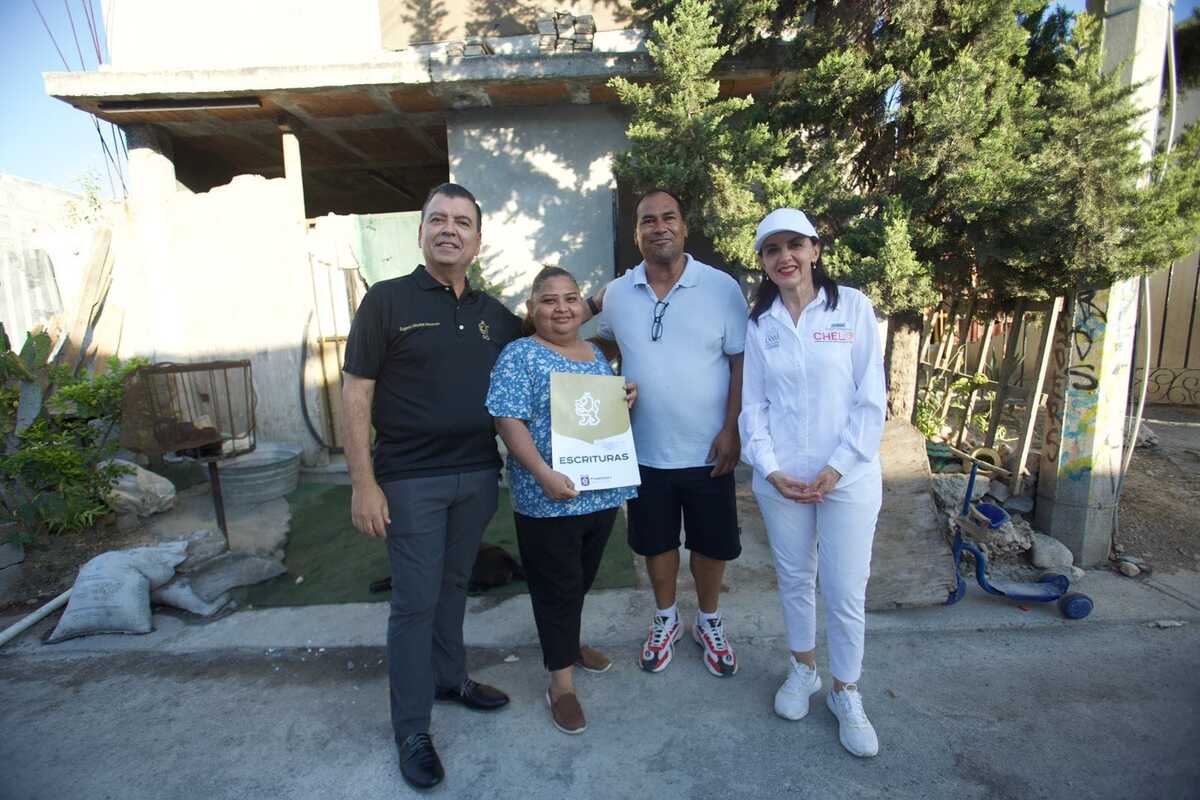 Se les otorgó a las familias una tarjeta de débito para poder adquirir los materiales necesarios | Especial
