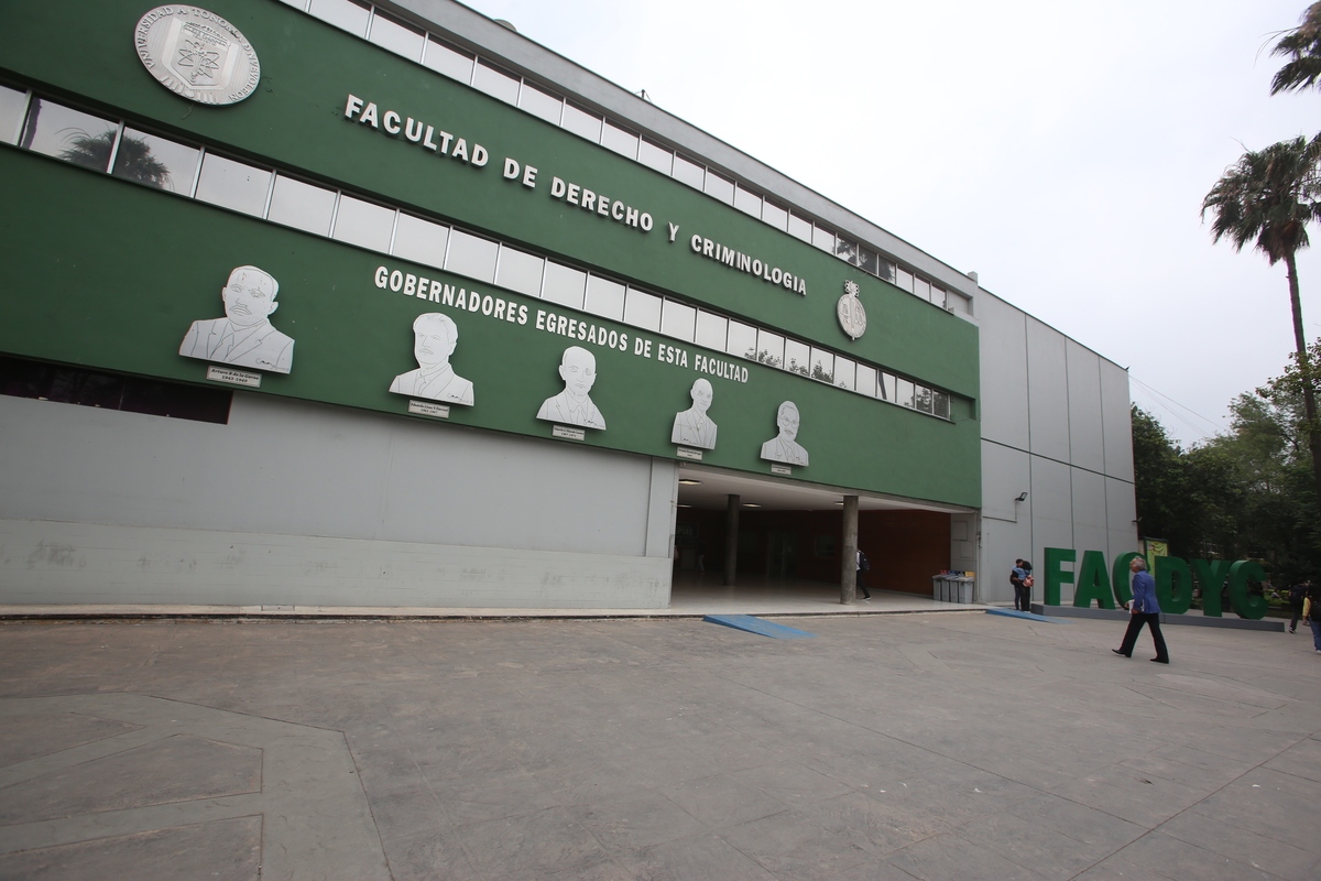 Foto sobre Facdyc: Raúl Palacios