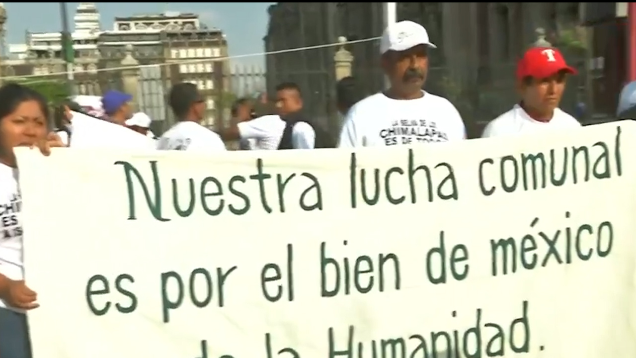Pobladores de Santa María Chimalapa protestan en el Zócalo; piden que se protejan la selva