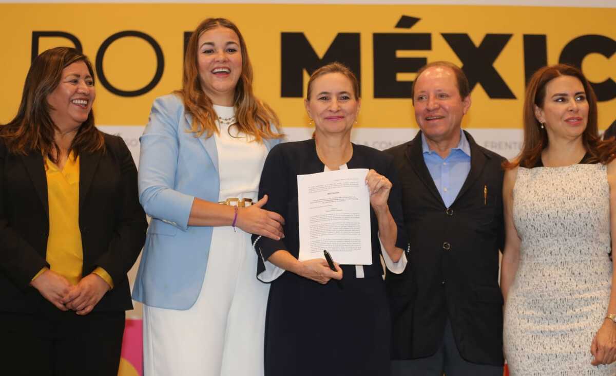 Presentación de convocatoria para elegir representante del Frente Amplio Por México. │Javier Ríos