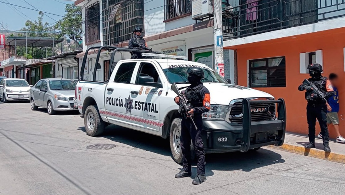 La policía de Guerrero acudió al hospital a resguardar al comunicador Alan Castro. | Archivo Facebook
