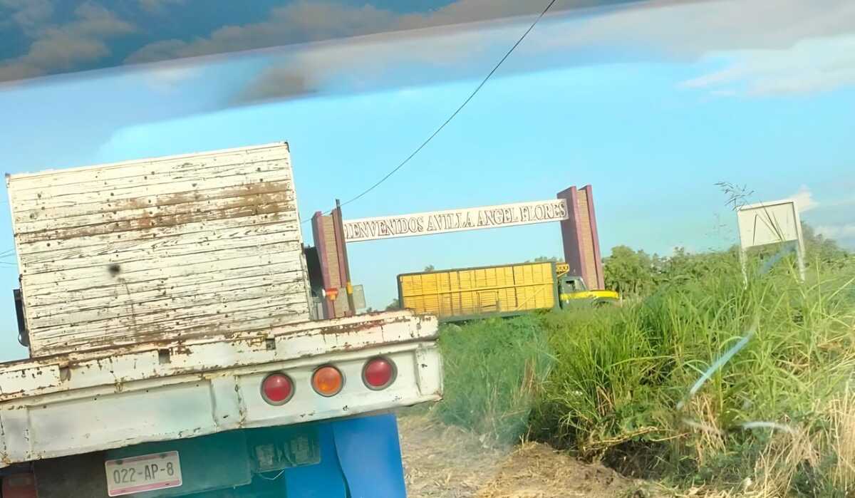 Se han presentado al menos cinco bloqueos con unidades pesadas en Navolato. | Especial