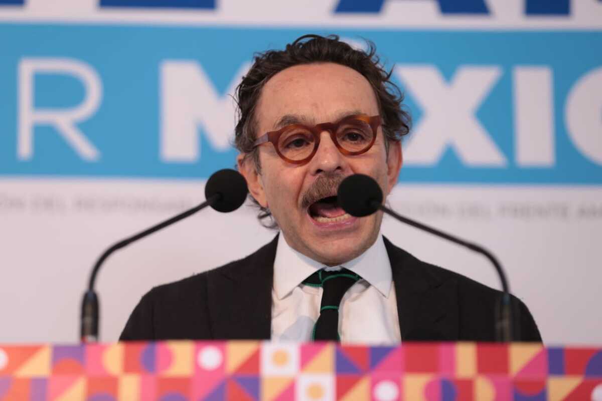 Registro de Gabriel Quadri como aspirante a la candidatura presidencial. │Jesús Quintanar