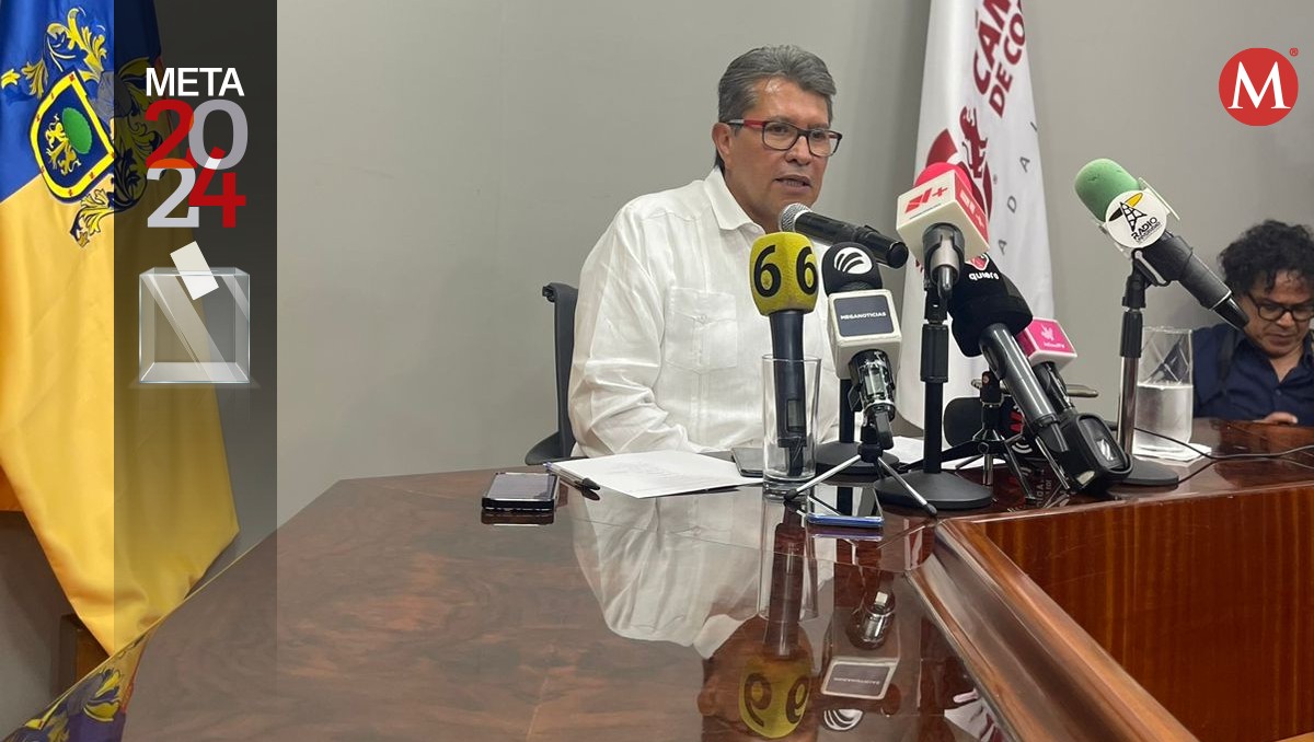 Ricardo Monreal habla con medios de comunicación en Guadalajara (Karla Victoria Rodríguez)