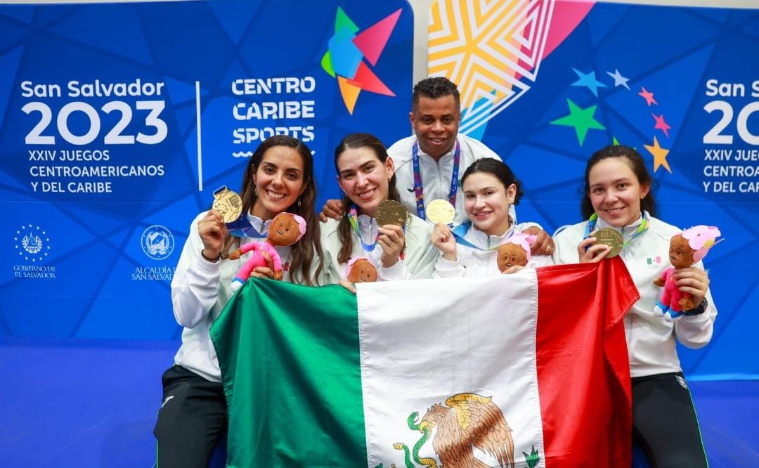 Caen dos oros más para México en Hockey Femenil y Esgrima. (Cortesía)