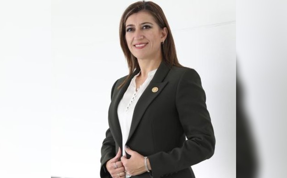 Cristina Márquez terminó su cargo como presidenta de la mesa directiva del Poder Legislativo. Foto: Twitter