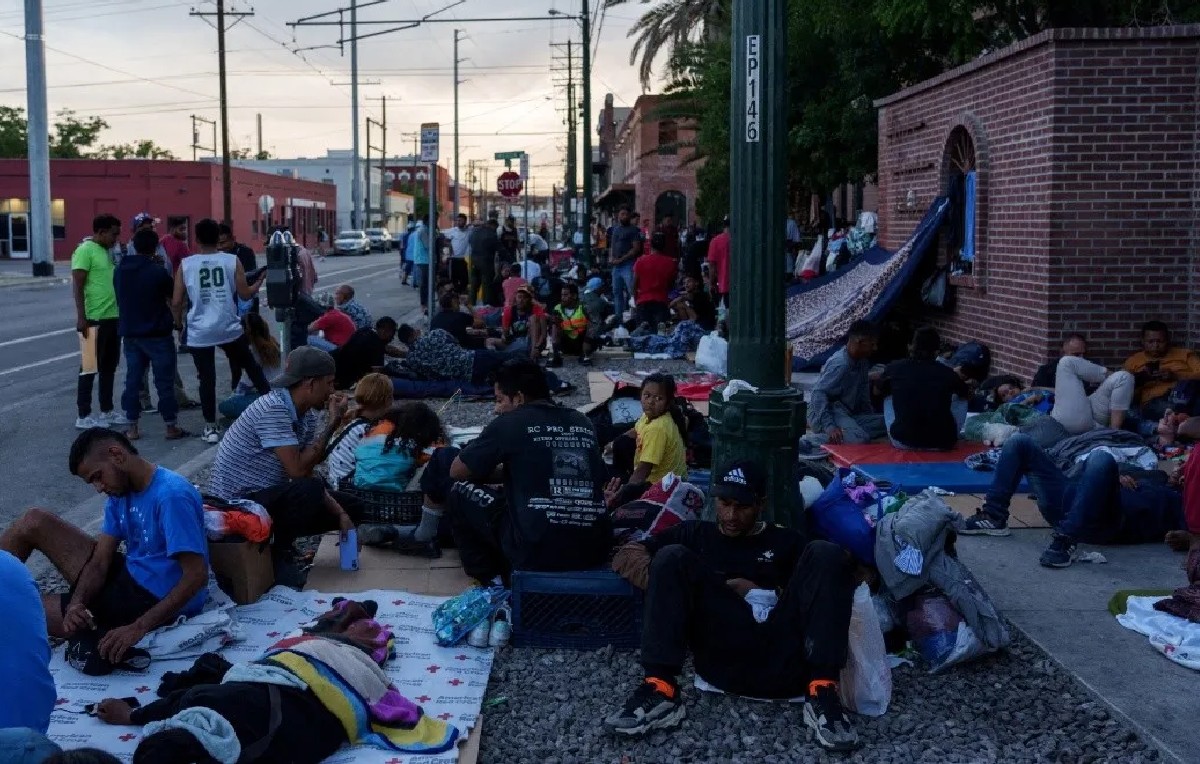 Autoridades citaron informes de prensa que advierten que los reclutadores engañaron a los migrantes (Reuters)