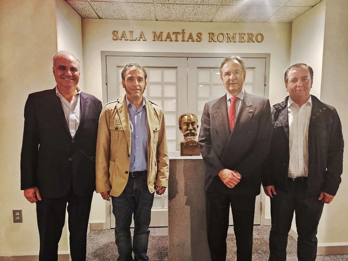 NL agradece a Federación por apoyar en caso de exportación ganadera. Foto: Especial