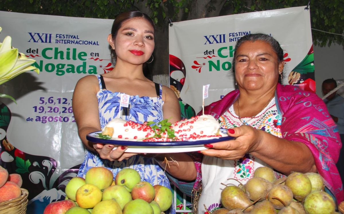 Temporada de Chiles en Nogada | Melanie Torres