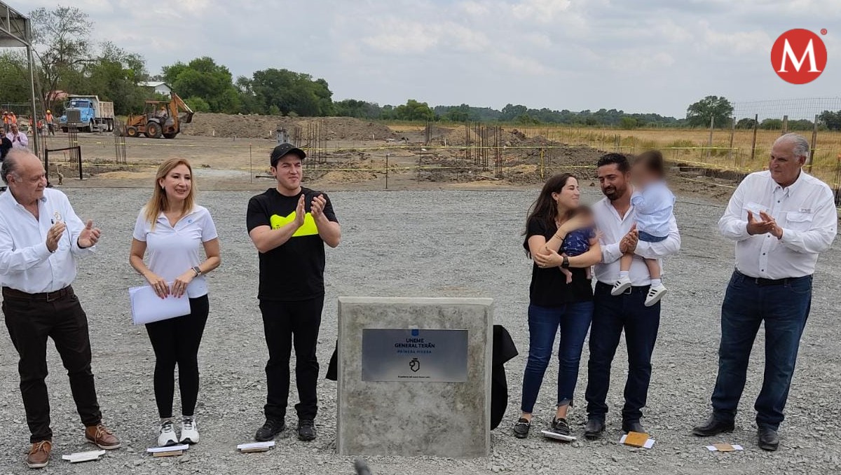 Samuel García de gira en General Terán. Foto: Especial