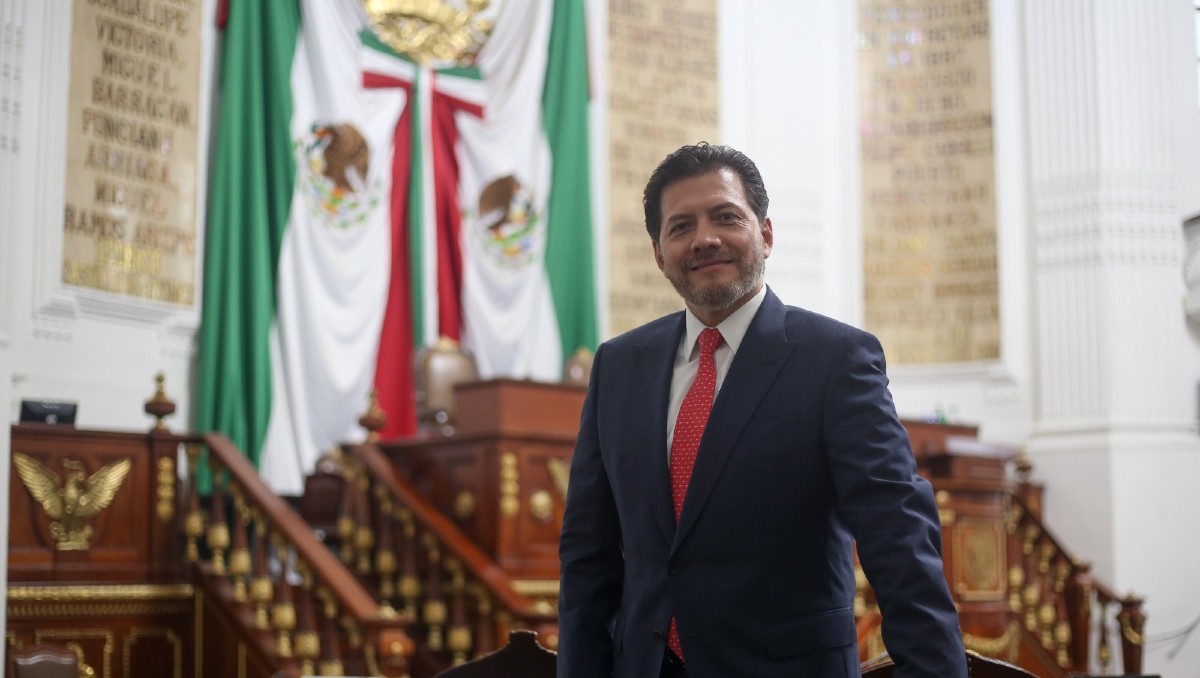 Víctor Hugo Lobo, coordinador de la bancada del PRD en el Congreso de CdMx | Araceli López
