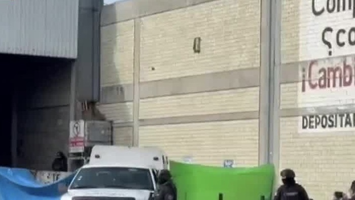 Cuatro detenidos por obstrucción de autoridad en incendio de la Central de Abasto en Toluca