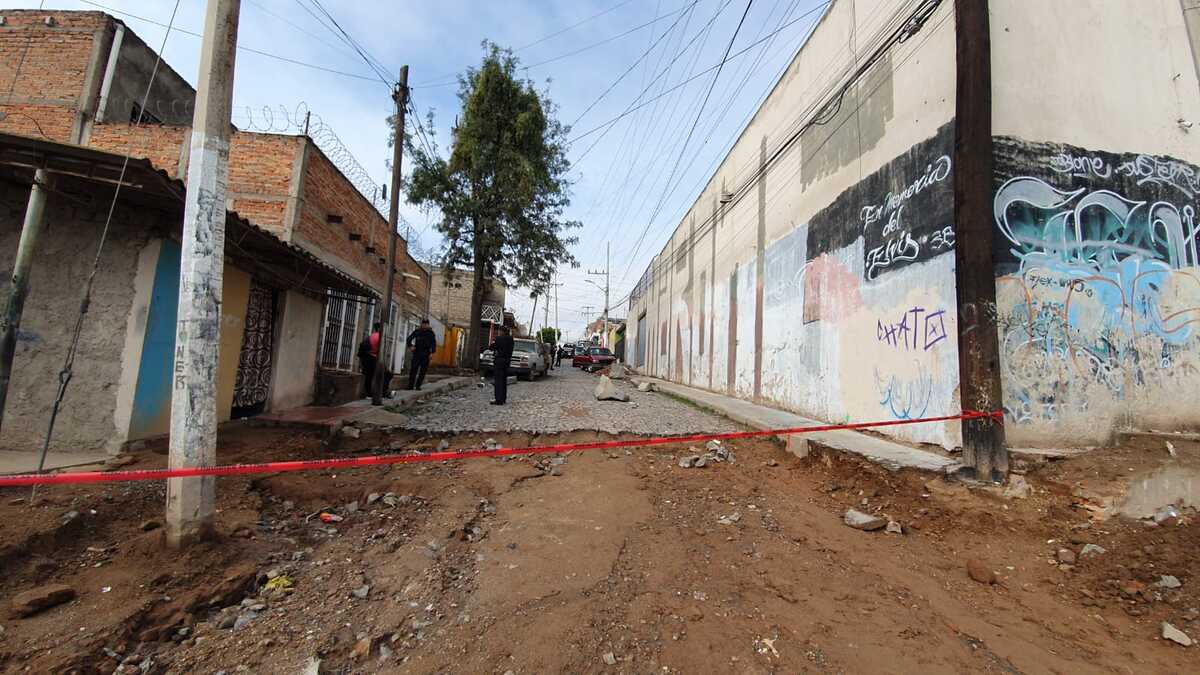 El hallazgo fue sobre la calle Cereza al cruce de Toronja en la colonia Mirador Escondido. (Juan Carlos Munguía)