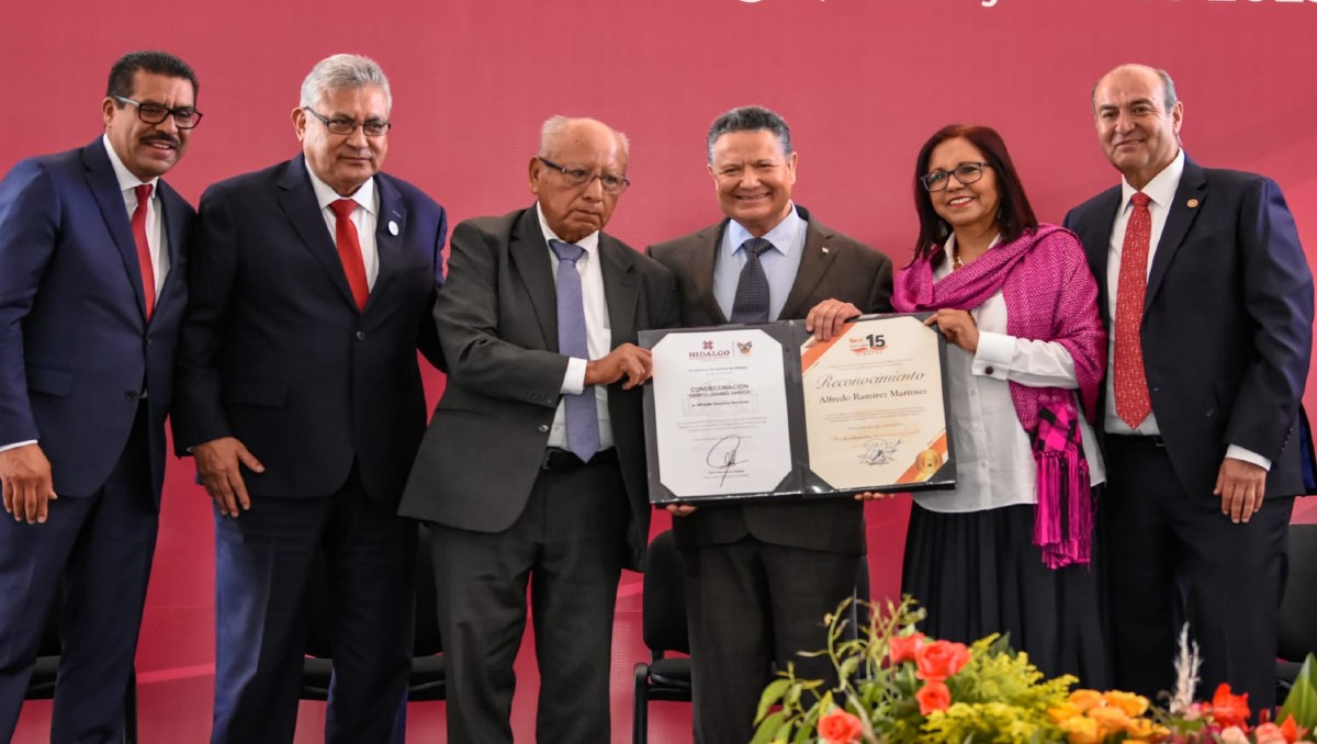 Julio Menchaca externó su compromiso para reforzar políticas públicas en educación.