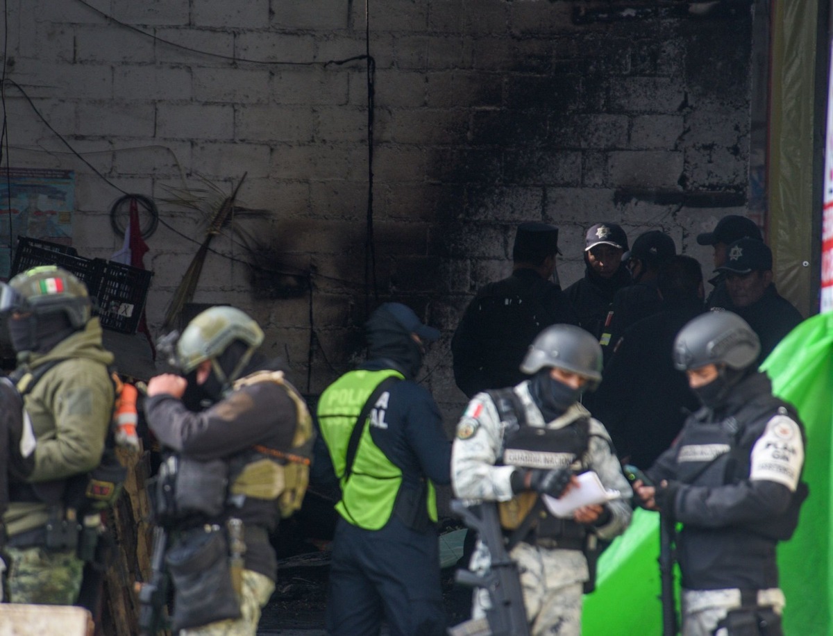 Los otros cinco detenidos fueron identificados como directivos (Cuarto Oscuro)