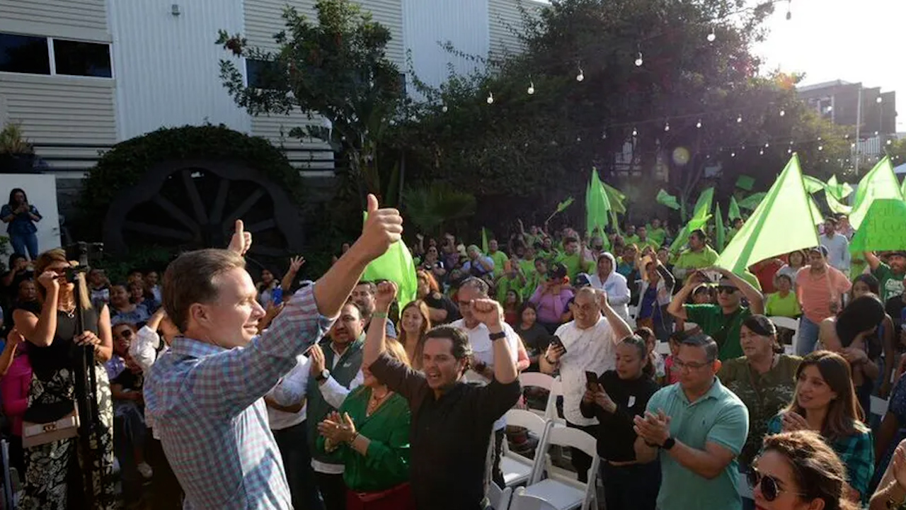 Manuel Velasco realiza asamblea en Tijuana, Baja California: "fronteras humanas, no amuralladas"