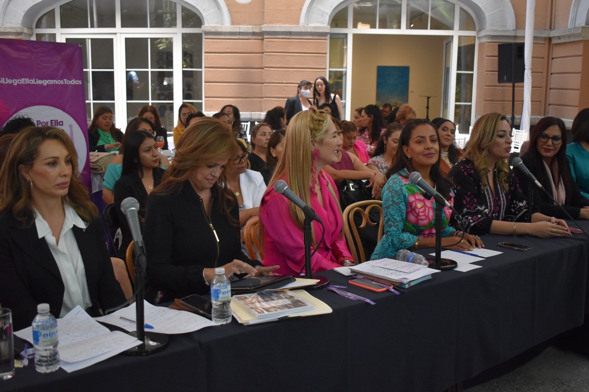 Reunión de 100 empresarias y líderes de la IP | Especial