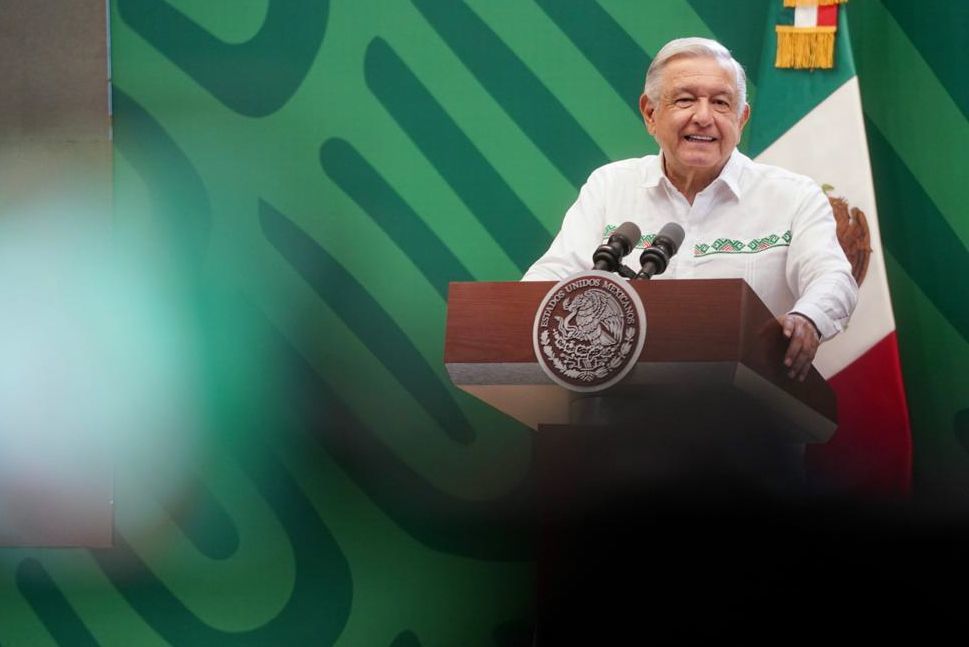AMLO revela lista de empresas de Xóchitl Gálvez | Octavio Hoyos