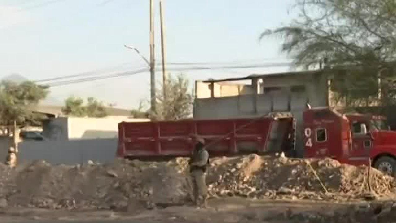 Detectan toma clandestina en Escobedo, Nuevo León; elementos de seguridad de Pemex custodian la zona