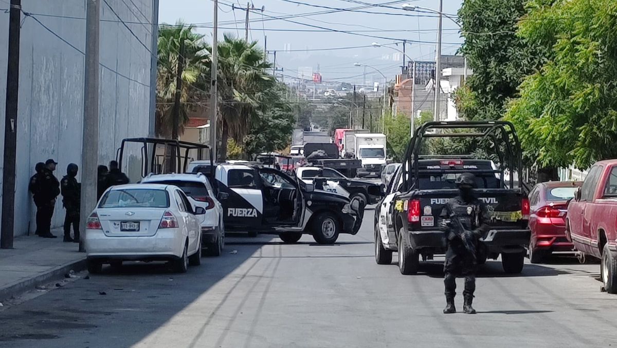 Ocurrió en la calle Linares, entre Almazán y Lampazos, cuyo tramo tuvo que ser cerrado | Agustín Martínez