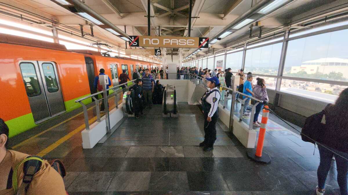Reabren Línea 12 del Metro. (@GCalderon_Metro)