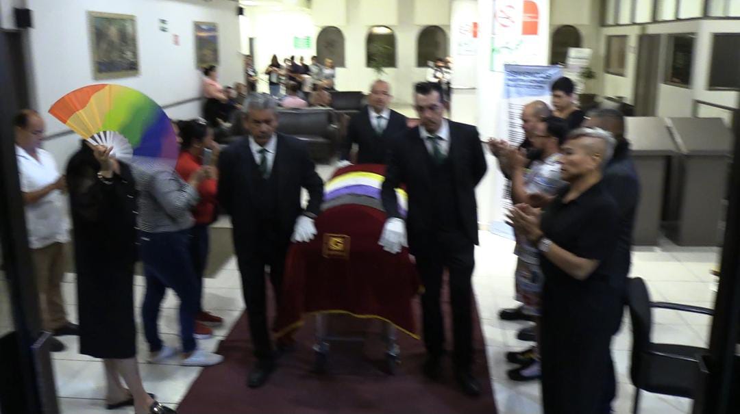 En la despedida estuvieron presentes activistas de la diversidad | Especial
