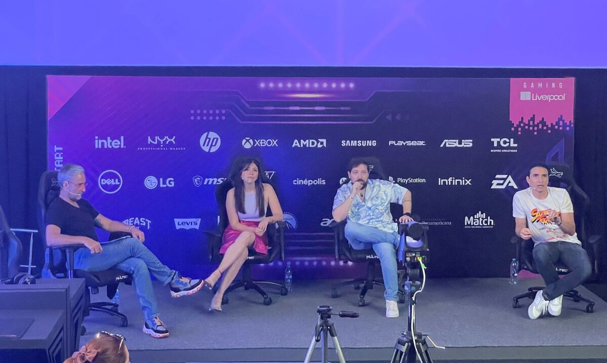 Joel Martínez, Ricardo Ortíz y Frida Arellano en conferencia | Alejandro Membrillo