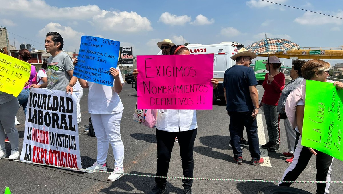 Médicos mantienen bloqueo en la México-Pachuca (Zuleyma García)