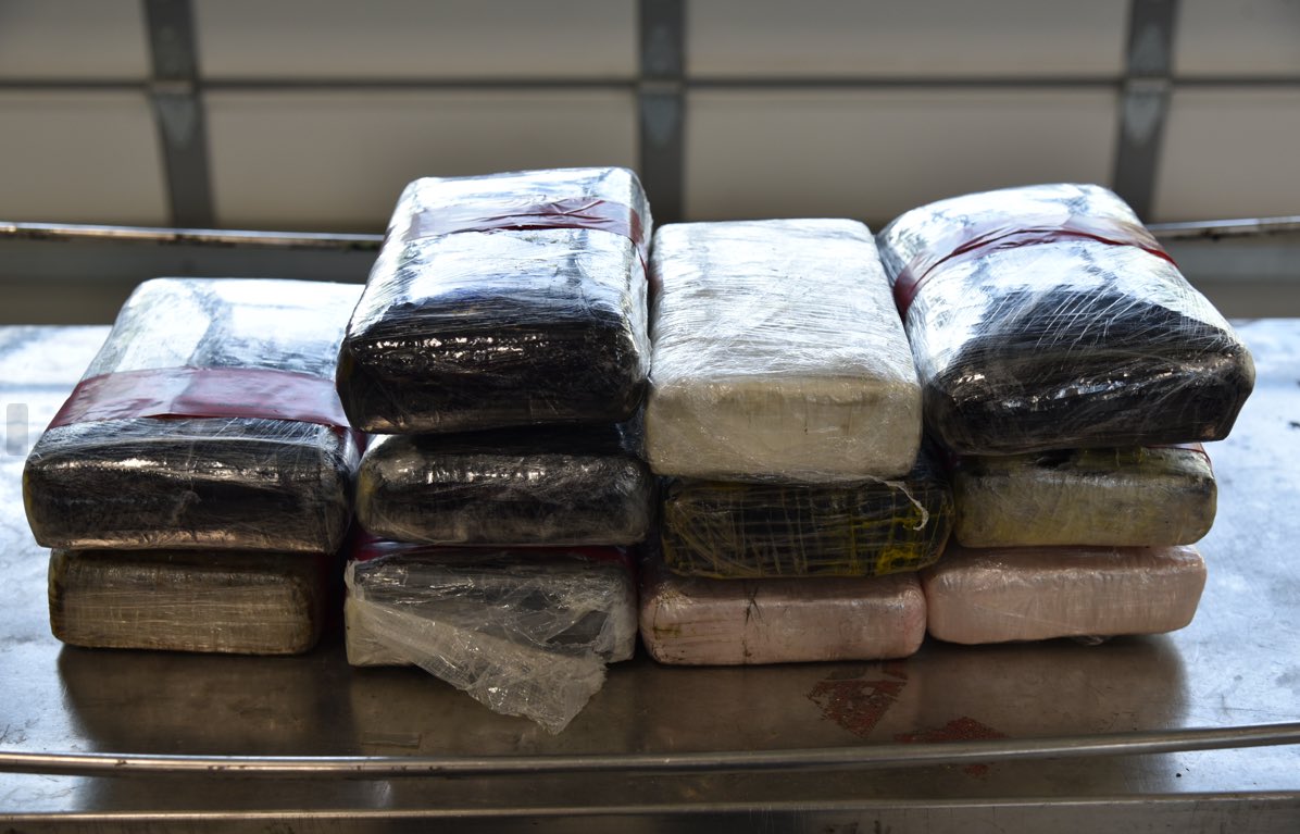 Un ciudadano mexicano, de 48 años, que conducía un Ford Edge 2013 pretendía ingresar la droga a Estados Unidos. ESPECIAL