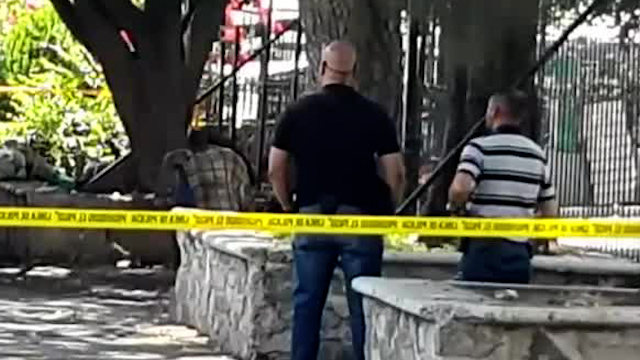 Encuentran a mujer sin vida en tambor de plástico en Guadalajara, Jalisco.