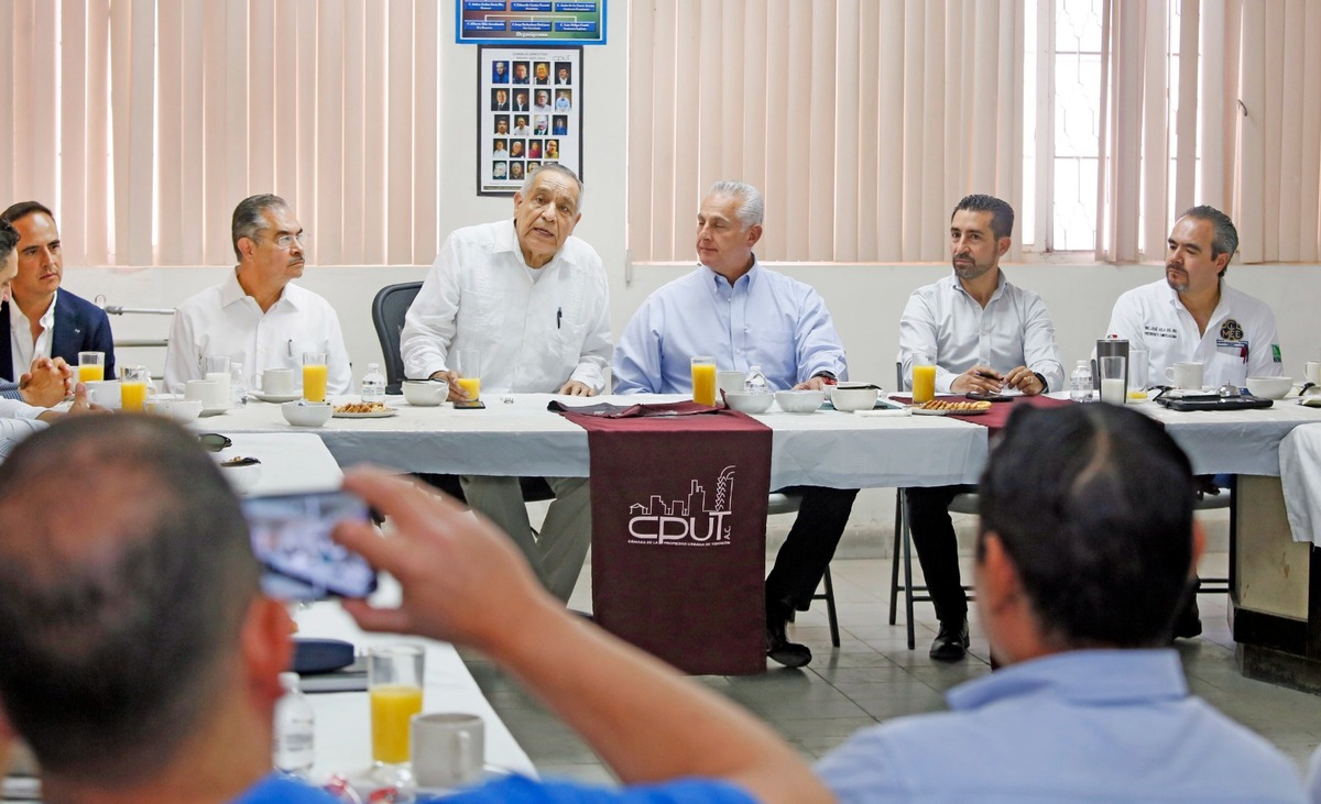 Este miércoles se realizó la reunión ordinaria del Consejo Lagunero de la Iniciativa Privada. (Roberto Amaya)