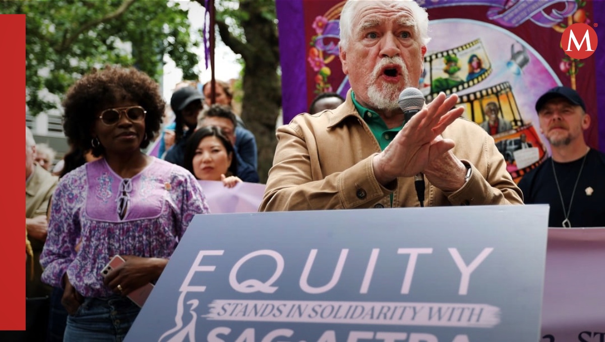 Brian Cox encabeza protesta de actores en Londres | EFE