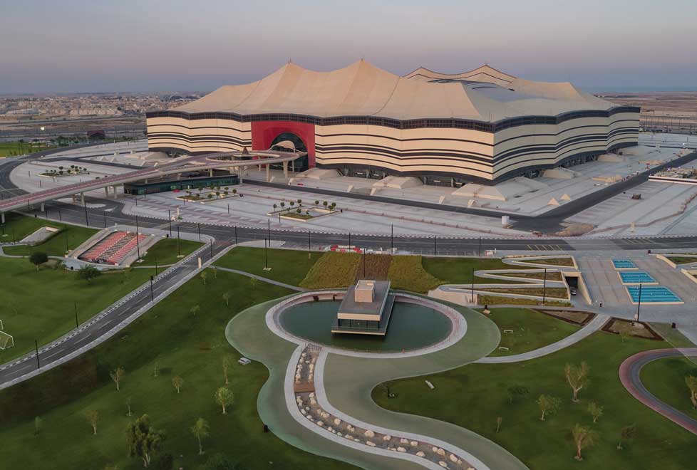 UNA INVERSIÓN MILLONARIA. Qatar gastó más de 200,000 mdd en infraestructura para albergar el Mundial de Futbol en 2022.