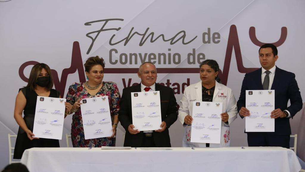 Notarios y secretarías firman convenio de voluntad anticipada. (Jorge Sánchez)