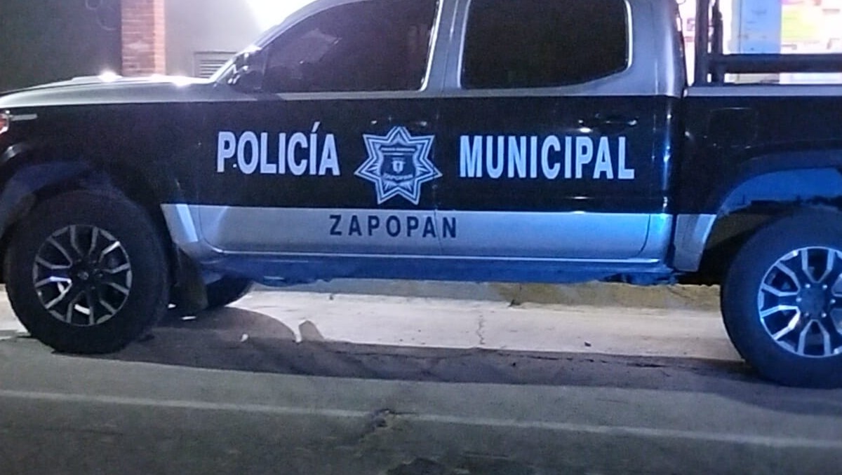 Patrulla de Zapopan atiende reporte de asesinato en un coto (Vicente Torres Alfaro)