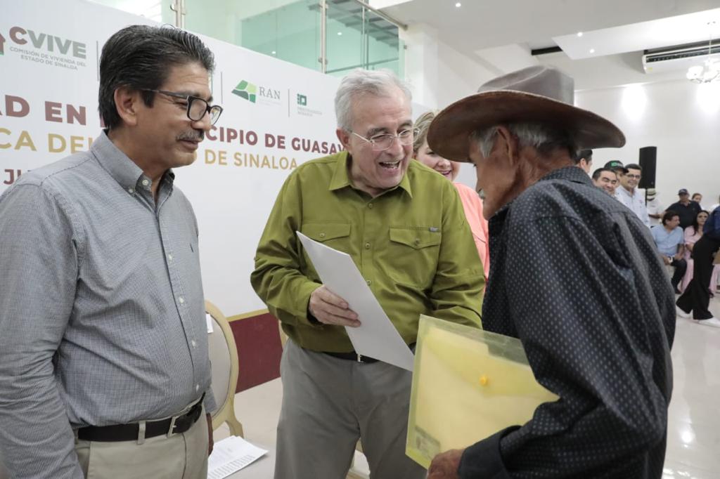Regularizar la tenencia del suelo es clave para el patrimonio familiar: Rocha Moya