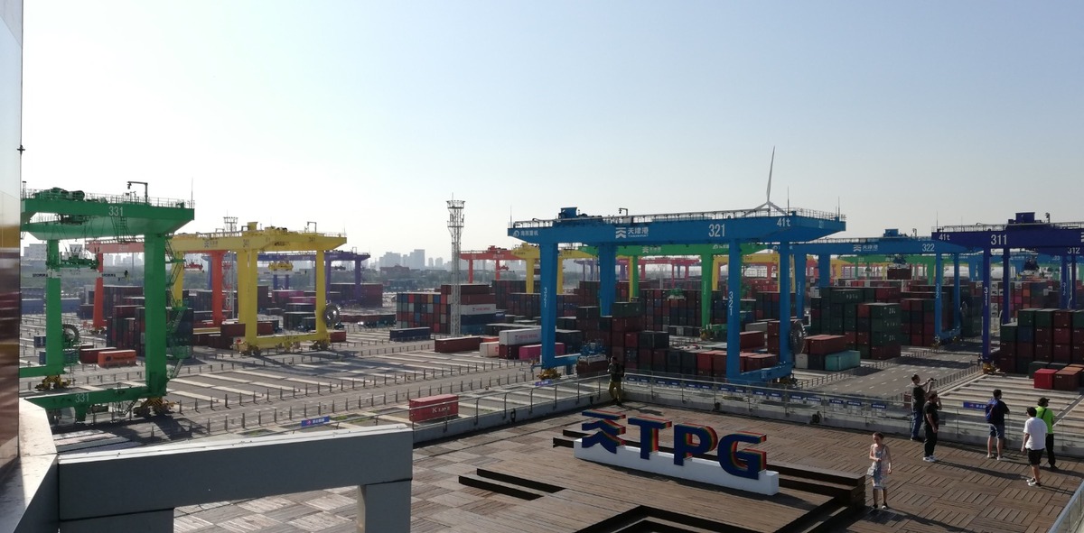 Terminal C del Tianjin Port Group en la ciudad de Tianjin, el puerto real en que Huawei aplicó el modelo con el que logró automatizar los procesos.